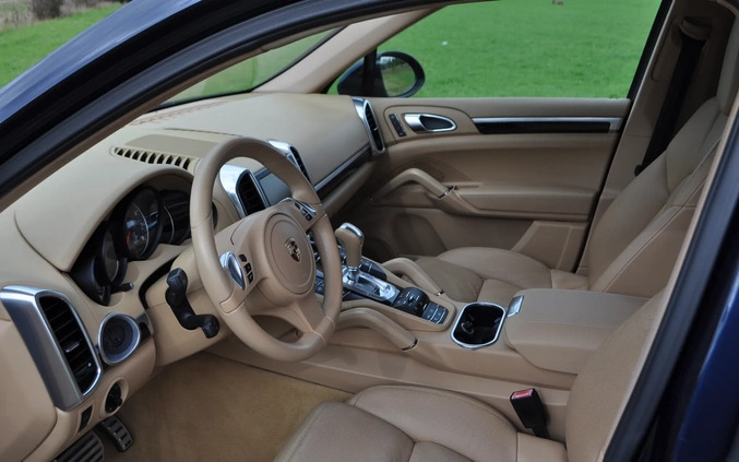 Kia Ceed cena 68500 przebieg: 180000, rok produkcji 2010 z Wieliczka małe 254